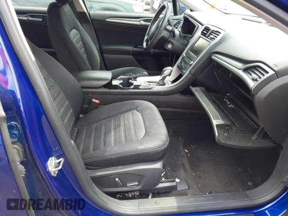 2016 Ford Fusion SE с VIN 3FA6P0H70GR300466, выставлен на аукционе IAAI как лот 42454645 с пробегом 130 687 миль миль и . История ставок и продаж доступна на DreamBid. Изображение 5.