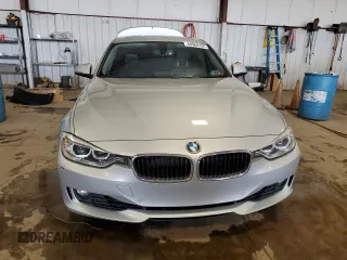 2015 BMW 3 Series 328i xDrive с VIN WBA3B5G52FNS15121, выставлен на аукционе Copart как лот 60966165 с пробегом 105 663 миль миль и Списание • Salvage title. История ставок и продаж доступна на DreamBid. Изображение 5.