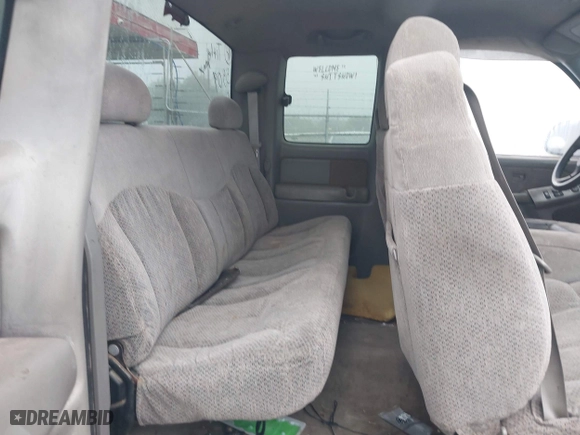 1999 Chevrolet Silverado 1500 LT with VIN 1GCEK19T1XE195509, listed as a IAAI auction lot 41994270 with 322,982 mi miles. Bid and sale history available at carsss.com. Image 8.