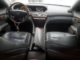 2010 Mercedes-Benz CL-Class CL 550 with VIN WDDEJ8GB2AA024763, listed as a Copart auction lot 43072625 with 162,498 mi miles and Salvage Title. Bid and sale history available at carsss.com. Image 8.