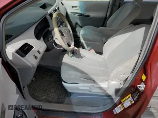 2011 Toyota Sienna with VIN 5TDZK3DC6BS032409, listed as a Copart auction lot 50069725 with 231,085 mi miles and Salvage Title. Bid and sale history available at carsss.com. Image 7.