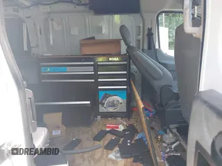 2016 Ford Transit Cargo с VIN 1FTYR1ZM9GKA44212, выставлен на аукционе IAAI как лот 42658023 с пробегом 302 509 миль миль и . История ставок и продаж доступна на DreamBid. Изображение 8.