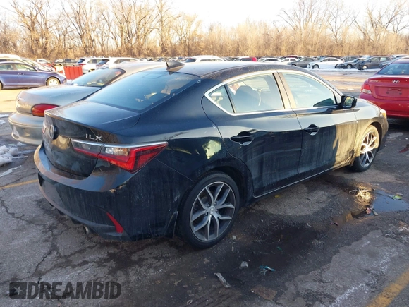 2021 Acura ILX w/Premium Package with VIN 19UDE2F76MA005532, listed as a IAAI auction lot 41339985 with 42,767 mi miles. Bid and sale history available at carsss.com. Image 4.