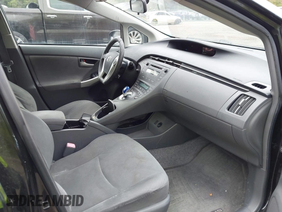2010 Toyota Prius II with VIN JTDKN3DU5A0002787, listed as a IAAI auction lot 42220951 with 291,657 mi miles and . Bid and sale history available at DreamBid. Image 5.