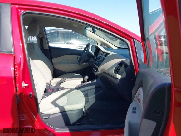 2013 Kia Rio LX with VIN KNADM4A35D6294436, listed as a IAAI auction lot 42009021 with 8,969 mi miles. Bid and sale history available at carsss.com. Image 5.