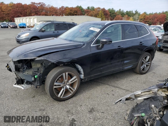 2021 Volvo XC60 Momentum with VIN YV4A22RK7M1721444, listed as a Copart auction lot 77663314 with 0 mi miles and Salvage Title. Bid and sale history available at carsss.com. Image 1.
