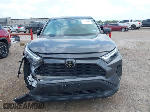 2023 Toyota RAV4 LE z VIN 2T3H1RFV0PC242415, wystawiony jako IAAI lot #42158883 z przebiegiem 11 413 mil mil oraz . Historia ofert i sprzedaży dostępna na DreamBid. Obrazek 12.
