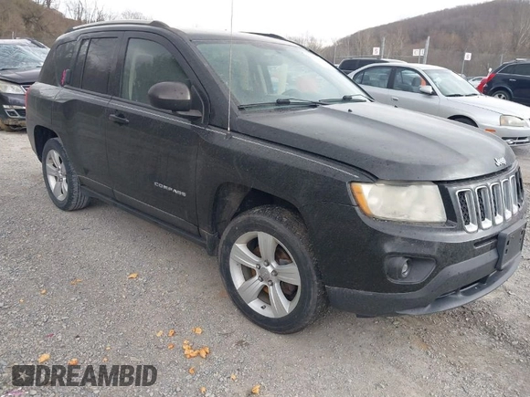 2013 Jeep Compass Sport with VIN 1C4NJDBB9DD113825, listed as a IAAI auction lot 41837328 with 79,745 mi miles. Bid and sale history available at carsss.com. Image 1.