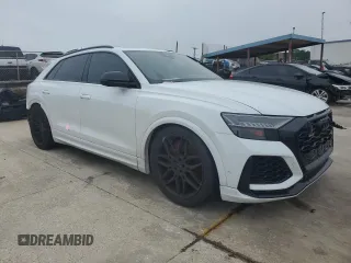 2021 Audi RS Q8 z VIN WU1ARAF17MD041128, wystawiony jako Copart lot #56199784 z przebiegiem 32 829 mil mil oraz . Historia ofert i sprzedaży dostępna na DreamBid. Obrazek 4.