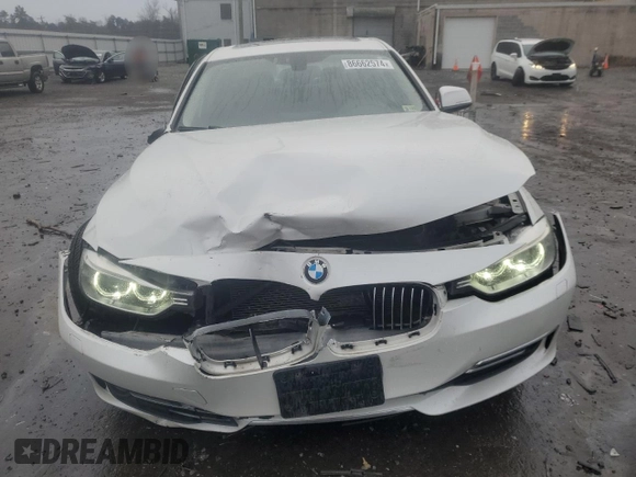 2013 BMW 3 Series 328i xDrive with VIN WBA3B3G58DNR80139, listed as a Copart auction lot 86662574 with 124,966 mi miles and Salvage Title. Bid and sale history available at carsss.com. Image 5.
