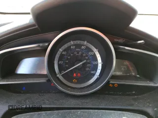 2016 Scion iA z VIN 3MYDLBZV8GY112646, wystawiony jako Copart lot #51481723 z przebiegiem 98 781 mil mil oraz . Historia ofert i sprzedaży dostępna na DreamBid. Obrazek 9.