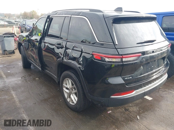 2023 Jeep Grand Cherokee Laredo with VIN 1C4RJHAG6PC671728, listed as a IAAI auction lot 40897386 with Not provided miles and . Bid and sale history available at DreamBid. Image 3.
