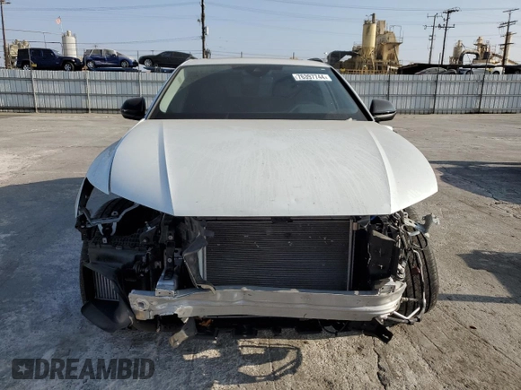 2023 Audi Q8 Premium Plus with VIN WA1BVBF18PD013694, listed as a Copart auction lot 76397744 with 16,763 mi miles and Salvage title. Bid and sale history available at DreamBid. Image 5.