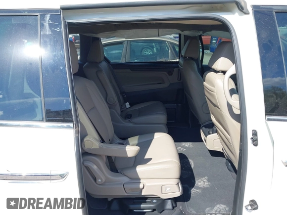 2019 Honda Odyssey Elite with VIN 5FNRL6H91KB053203, listed as a IAAI auction lot 41866308 with 84,700 mi miles and . Bid and sale history available at DreamBid. Image 8.