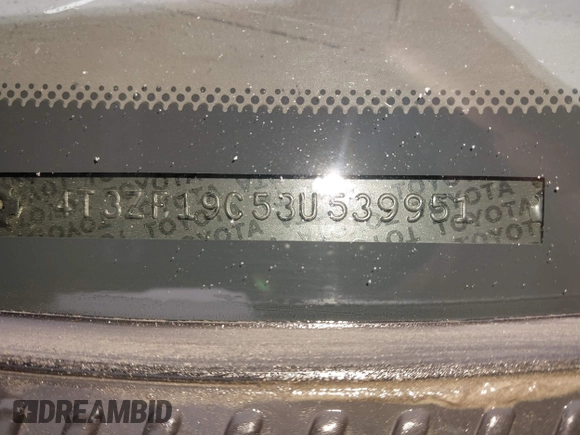 2003 Toyota Sienna CE z VIN 4T3ZF19C53U539951, wystawiony jako IAAI lot #41906505 z przebiegiem 233 426 mil mil oraz . Historia ofert i sprzedaży dostępna na DreamBid. Obrazek 9.