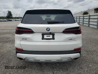 2024 BMW X5 xDrive40i z VIN 5UX23EU04R9T59544, wystawiony jako Copart lot #48216655 z przebiegiem 23 706 mil mil oraz Tytuł czysty. Historia ofert i sprzedaży dostępna na DreamBid. Obrazek 6.