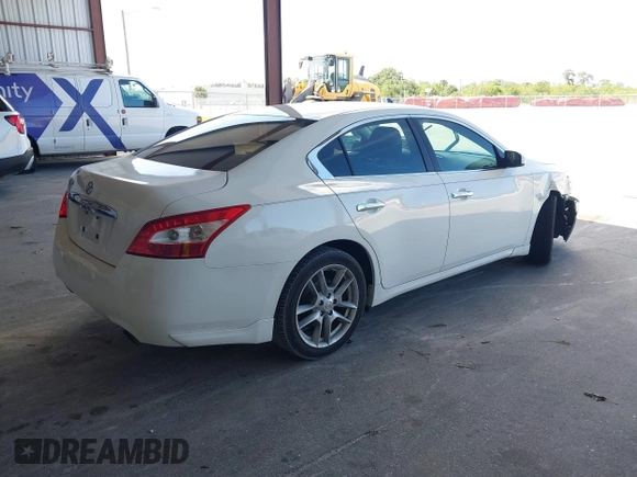 2010 Nissan Maxima SV with VIN 1N4AA5AP7AC831432, listed as a IAAI auction lot 41967258 with 180,822 mi miles and . Bid and sale history available at DreamBid. Image 4.