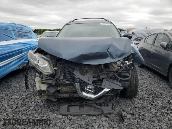 2014 Nissan Rogue S z VIN 5N1AT2MV0EC796344, wystawiony jako Copart lot #57096675 z przebiegiem 122 256 mil mil oraz Szkoda całkowita • Salvage title. Historia ofert i sprzedaży dostępna na DreamBid. Obrazek 5.