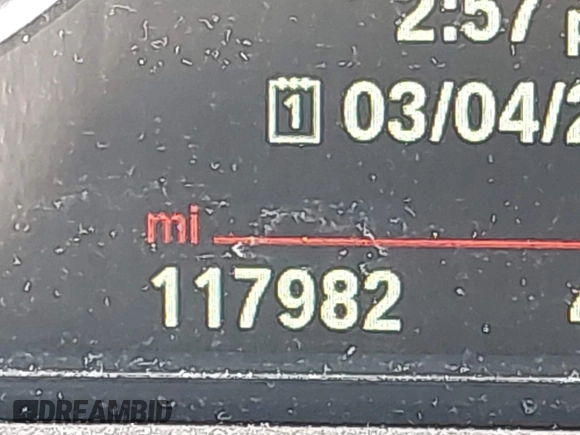 2014 BMW 3 Series 328d xDrive with VIN WBA3D5C53EKX95091, listed as a IAAI auction lot 41696613 with 117,982 mi miles. Bid and sale history available at carsss.com. Image 15.