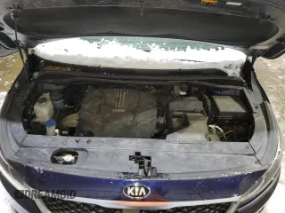 2018 Kia Sedona LX with VIN KNDMB5C12J6364139, listed as a Copart auction lot 44716045 with 72,352 mi miles and Salvage Title. Bid and sale history available at carsss.com. Image 13.