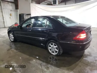 2003 Mercedes-Benz C 240 с VIN WDBRF81J23F370894, выставлен на аукционе Copart как лот 41789815 с пробегом 150 855 миль миль и Чистый • Clean title. История ставок и продаж доступна на DreamBid. Изображение 2.