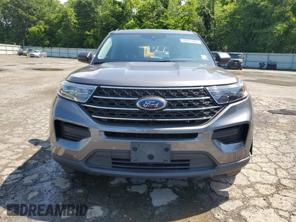 2022 Ford Explorer XLT z VIN 1FMSK7DH5NGA05779, wystawiony jako Copart lot #54621085 z przebiegiem 25 617 mil mil oraz Szkoda całkowita • Salvage title. Historia ofert i sprzedaży dostępna na DreamBid. Obrazek 5.