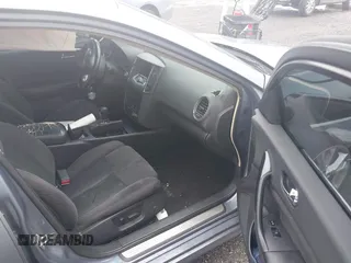 2012 Nissan Maxima SV z VIN 1N4AA5AP8CC842538, wystawiony jako IAAI lot #42270713 z przebiegiem 188 587 mil mil oraz . Historia ofert i sprzedaży dostępna na DreamBid. Obrazek 5.