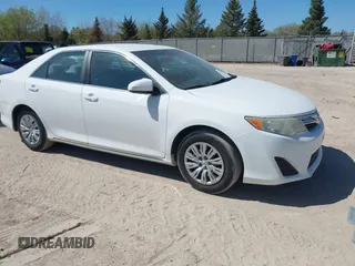 2012 Toyota Camry L z VIN 4T1BF1FKXCU151619, wystawiony jako IAAI lot #42210758 z przebiegiem 205 835 mil mil oraz . Historia ofert i sprzedaży dostępna na DreamBid. Obrazek 1.