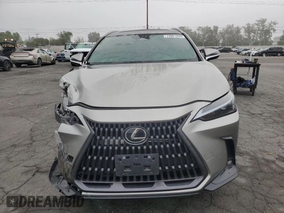 2022 Lexus NX with VIN 2T2AGCEZ9NC010933, listed as a Copart auction lot 72861934 with 19,190 mi miles and Salvage Title. Bid and sale history available at carsss.com. Image 5.