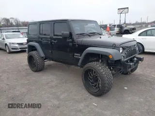2018 Jeep Wrangler JK Unlimited Sport S with VIN 1C4BJWDG2JL898620, listed as a IAAI auction lot 41530350 with 86,722 mi miles. Bid and sale history available at carsss.com. Image 1.