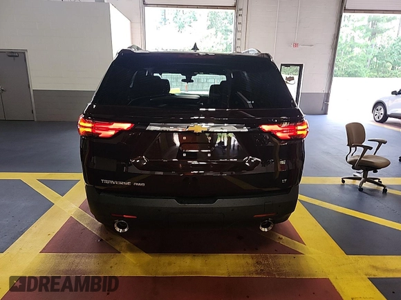 2022 Chevrolet Traverse LT Cloth z VIN 1GNEVGKW2NJ154512, wystawiony jako IAAI lot #42569716 z przebiegiem 84 735 mil mil oraz . Historia ofert i sprzedaży dostępna na DreamBid. Obrazek 26.