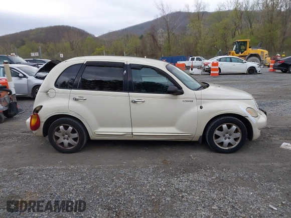 2005 Chrysler PT Cruiser Limited with VIN 3C8FY68B45T625795, listed as a IAAI auction lot 41971647 with 125,412 mi miles. Bid and sale history available at carsss.com. Image 13.