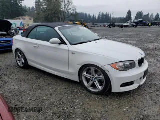 2008 BMW 1 Series 135i z VIN WBAUN935X8VK39744, wystawiony jako Copart lot #87072544 z przebiegiem 40 581 mil mil oraz Szkoda całkowita • Salvage title. Historia ofert i sprzedaży dostępna na DreamBid. Obrazek 4.
