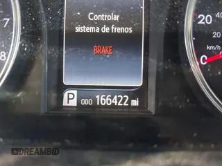 2015 Toyota Camry XLE z VIN 4T1BF1FK9FU884586, wystawiony jako IAAI lot #41789131 z przebiegiem 166 422 mil mil oraz . Historia ofert i sprzedaży dostępna na DreamBid. Obrazek 15.