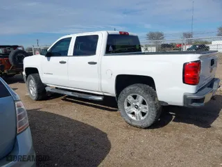 2014 Chevrolet Silverado 1500 LT with VIN 3GCPCREC4EG121775, listed as a IAAI auction lot 41291548 with 268,978 mi miles. Bid and sale history available at carsss.com. Image 3.