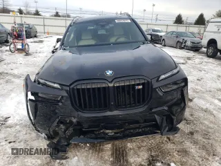 2024 BMW X7 M60i with VIN 5UX33EM02R9S12112, listed as a Copart auction lot 88053915 with 82,393 mi miles and Salvage Title. Bid and sale history available at carsss.com. Image 5.