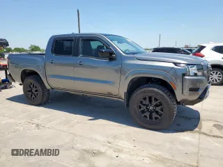2022 Nissan Frontier SV z VIN 1N6ED1EJ3NN611455, wystawiony jako Copart lot #58436915 z przebiegiem 39 089 mil mil oraz Czysty tytuł • Clean title. Historia ofert i sprzedaży dostępna na DreamBid. Obrazek 4.