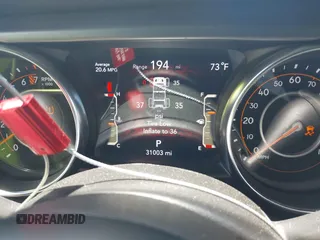 2021 Jeep Wrangler Sport S z VIN 1C4HJXAG6MW872318, wystawiony jako IAAI lot #42273906 z przebiegiem 31 003 mil mil oraz . Historia ofert i sprzedaży dostępna na DreamBid. Obrazek 7.