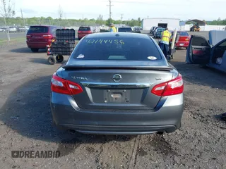 2017 Nissan Altima SV с VIN 1N4AL3AP1HC188035, выставлен на аукционе IAAI как лот 42144456 с пробегом 185 171 миль миль и . История ставок и продаж доступна на DreamBid. Изображение 17.