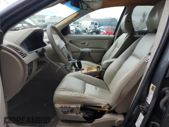 2006 Volvo XC90 2.5L Turbo with VIN YV4CY592761272147, listed as a Copart auction lot 44188015 with 204,142 mi miles and Salvage Title. Bid and sale history available at carsss.com. Image 7.