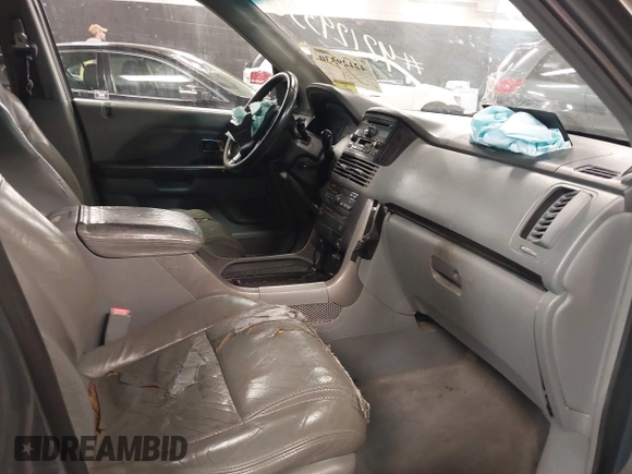 2003 Honda Pilot EX with VIN 2HKYF18603H581684, listed as a IAAI auction lot 42129330 with 186,138 mi miles and . Bid and sale history available at DreamBid. Image 5.
