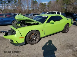 2023 Dodge Challenger R/T Scat Pack Widebody z VIN 2C3CDZFJXPH528189, wystawiony jako Copart lot #87296994 z przebiegiem 53 679 mil mil oraz Szkoda całkowita • Salvage title. Historia ofert i sprzedaży dostępna na DreamBid. Obrazek 1.