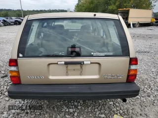 1988 Volvo 740 with VIN YV1FA8757J1136056, listed as a Copart auction lot 72710544 with 344,211 mi miles and Salvage Title. Bid and sale history available at carsss.com. Image 6.