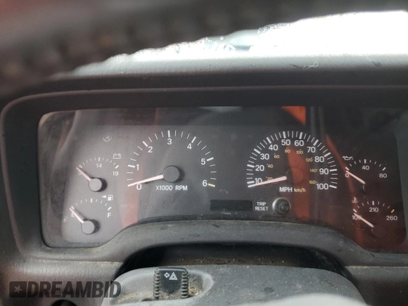 2000 Jeep Cherokee Classic with VIN 1J4FF58S8YL207395, listed as a Copart auction lot 43347745 with 0 mi miles and Clean Title. Bid and sale history available at carsss.com. Image 9.