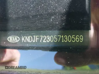 2005 Kia Sportage LX with VIN KNDJF723057130569, listed as a IAAI auction lot 41509247 with 155,777 mi miles and . Bid and sale history available at carsss.com. Image 9.