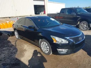 2013 Nissan Altima 2.5 SL with VIN 1N4AL3AP1DN541968, listed as a IAAI auction lot 41865104 with 246,568 mi miles. Bid and sale history available at carsss.com. Image 1.