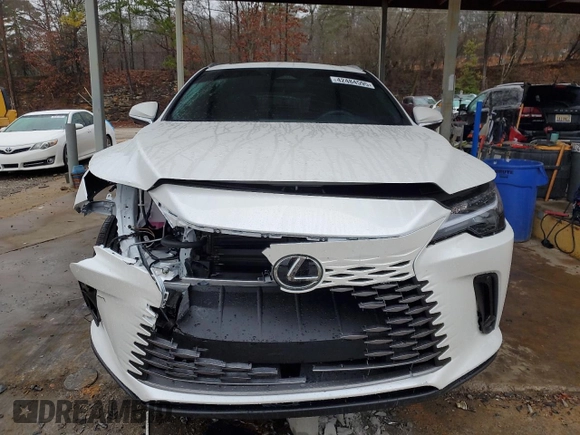 2025 Lexus RX with VIN 2T2BBMCA2SC069341, listed as a Copart auction lot 42484595 with 1,117 mi miles and Salvage Title. Bid and sale history available at carsss.com. Image 5.
