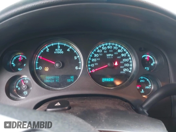 2013 Chevrolet Tahoe LS with VIN 1GNSCAE07DR223062, listed as a IAAI auction lot 41948276 with 196,616 mi miles and . Bid and sale history available at DreamBid. Image 7.
