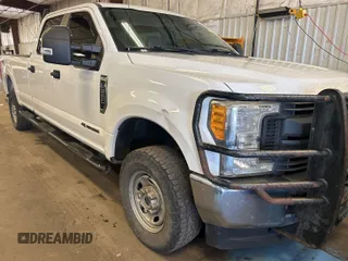 2017 Ford F-250 Lariat with VIN 1FT7W2BT5HEE20741, listed as a IAAI auction lot 42737693 with 231,886 mi miles and . Bid and sale history available at DreamBid. Image 1.