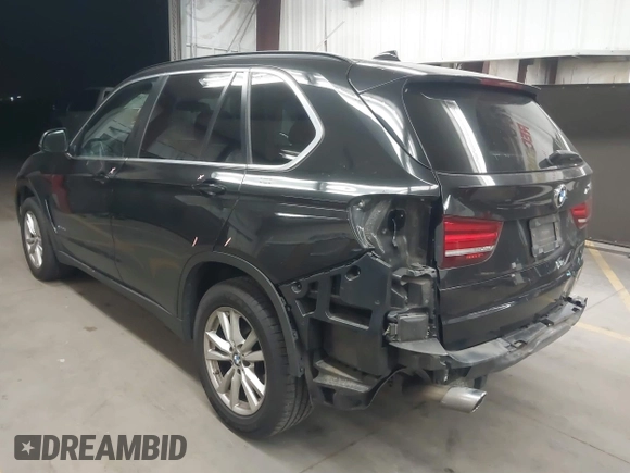 2014 BMW X5 xDrive35d z VIN 5UXKS4C58E0J94039, wystawiony jako IAAI lot #41895340 z przebiegiem 122 191 mil mil oraz . Historia ofert i sprzedaży dostępna na DreamBid. Obrazek 3.